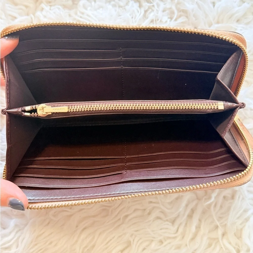 Coach Lexy Shoulder Bag Bundle